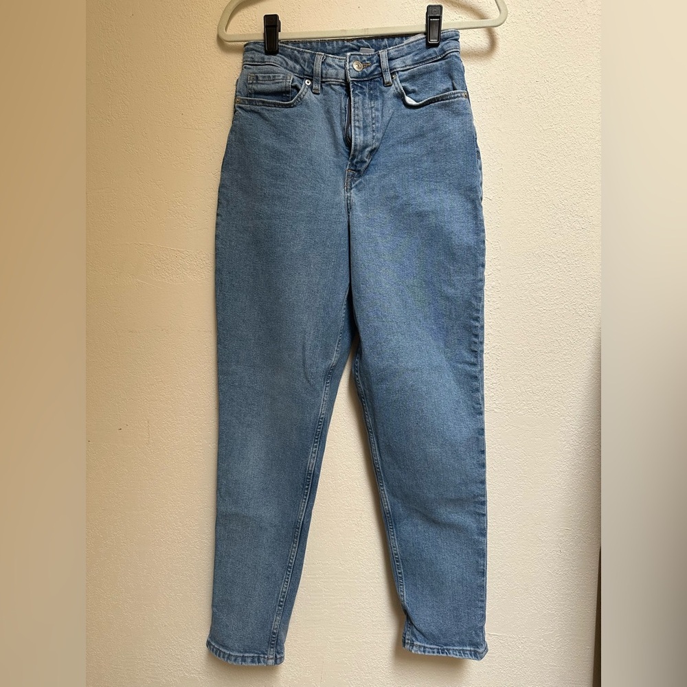 H&M Light Blue Straight Leg Women's Jeans